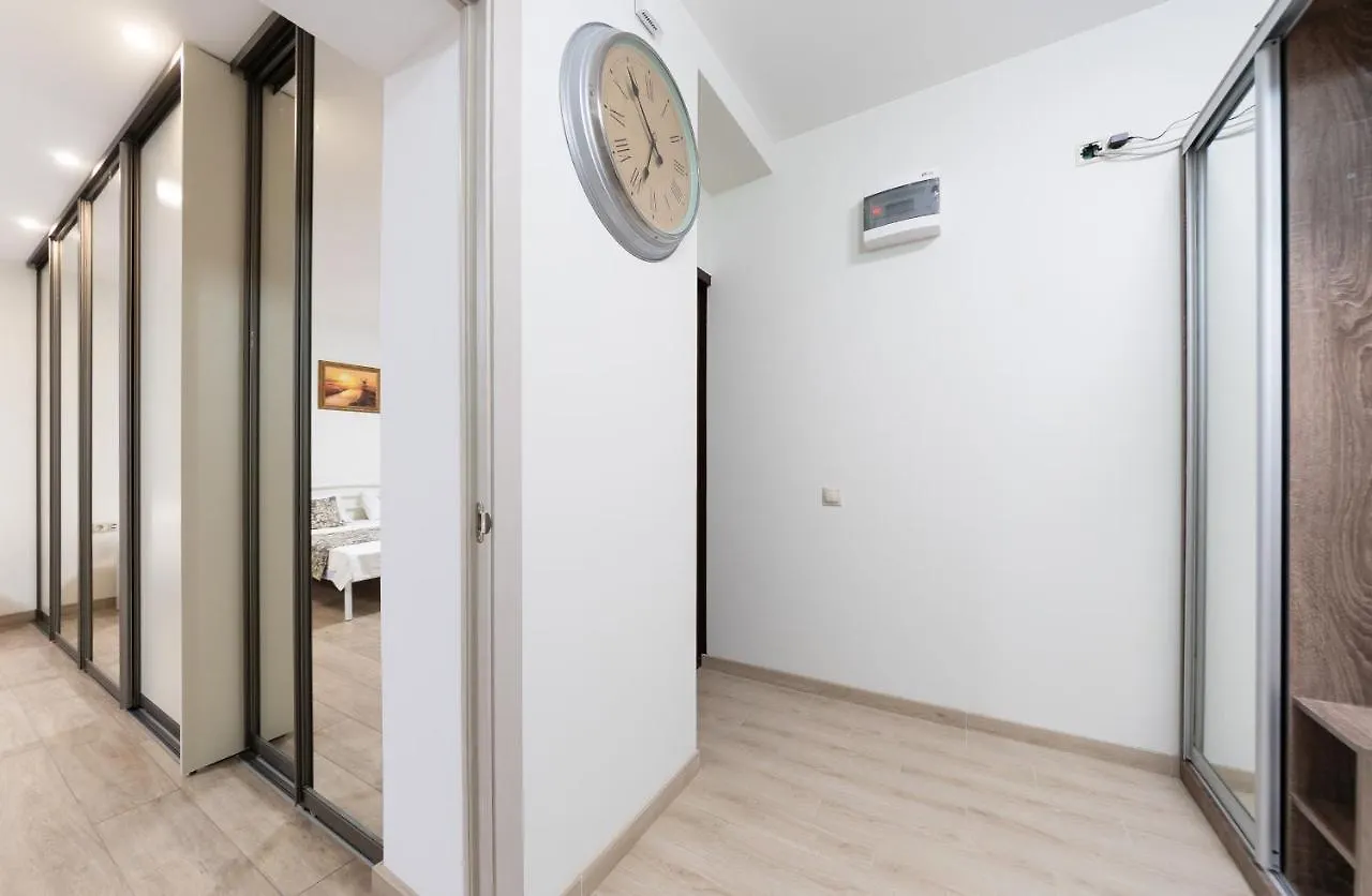 Apartments Riviera,20 Минут От Центра Kijów 0*,